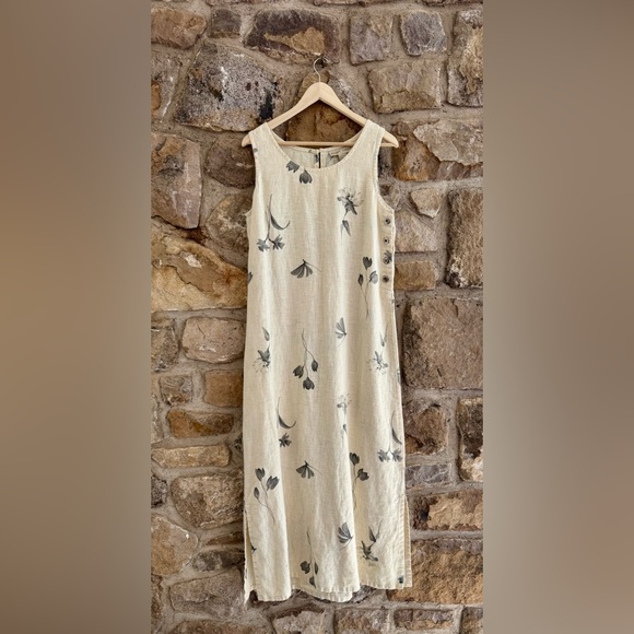 Dresses & Skirts - Vintage 100% linen cottage core jumper dress large